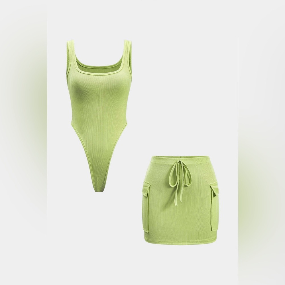 Micas Two-Piece Skirt Set Size M Women's NWT